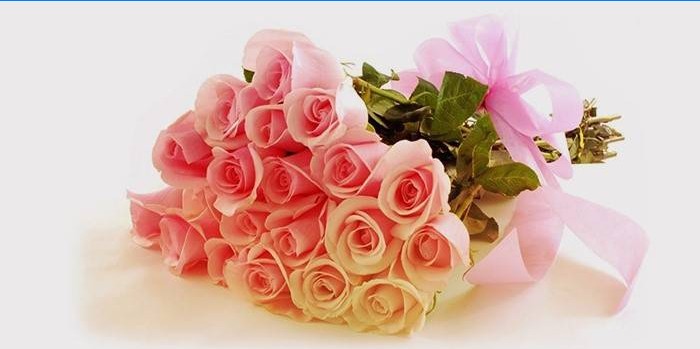 Buket blomster til en piges fødselsdag
