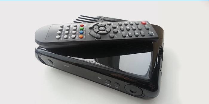 DVB-C-modtager med fjernbetjening