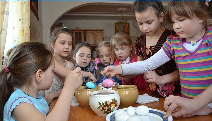 Stor familie med behov for børnetilskud