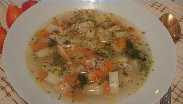 Tallerken fiskesuppe med hirse