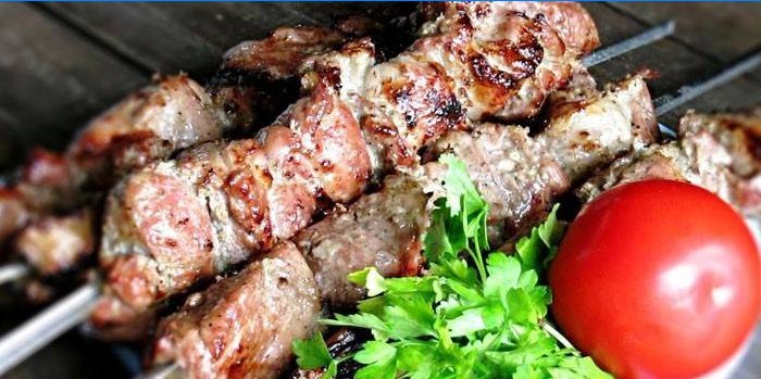 Barbecue lige fjernet fra ilden