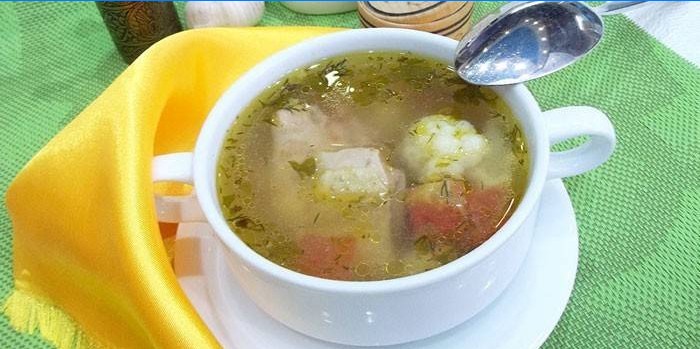 Kyllingesuppe med grøntsager