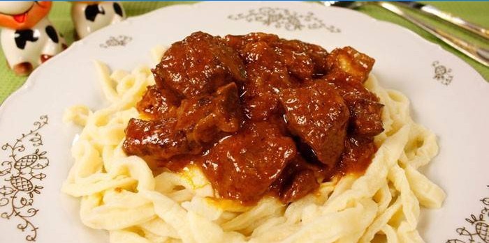 Pasta goulash