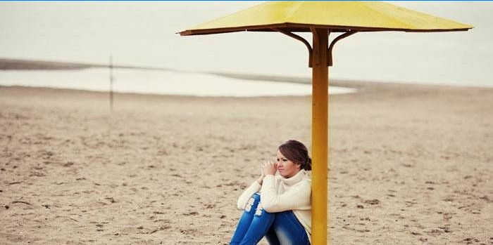 Fotoshoot på stranden i efteråret