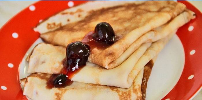 Pandekager med Cherry Jam