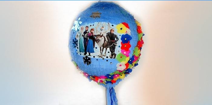 Pinata med frosne tegneseriefigurer