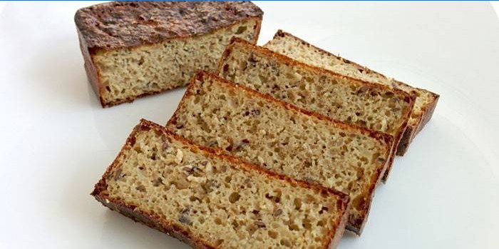 Hjemmelavet klidebrød med krydderier