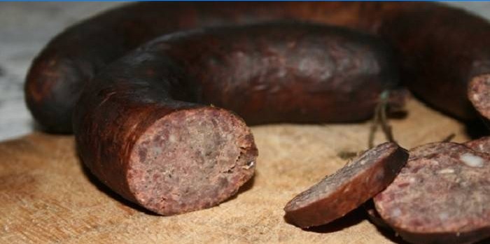 Hjemmelavet elgkødpølse