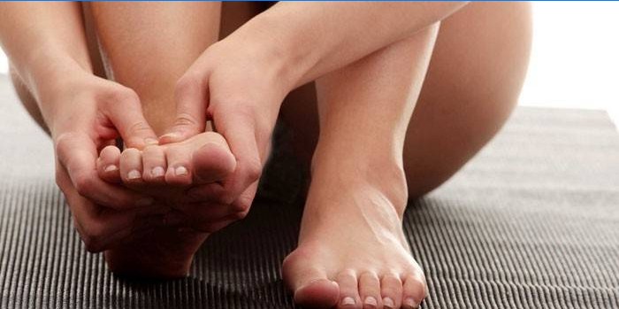 Tåmassage