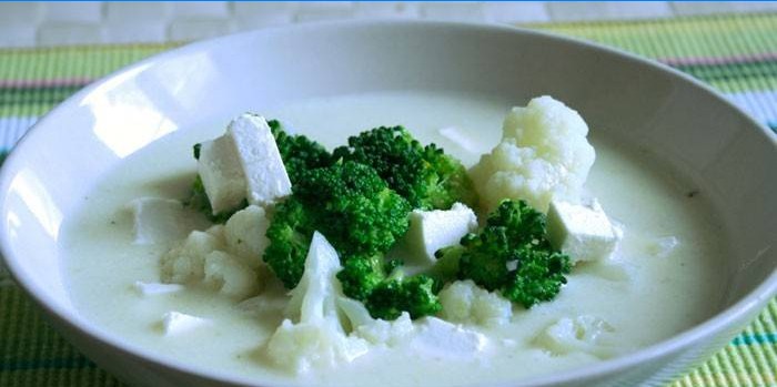 Broccoli og blomkål creme suppe