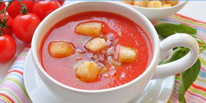 Spansk gazpacho i en kop