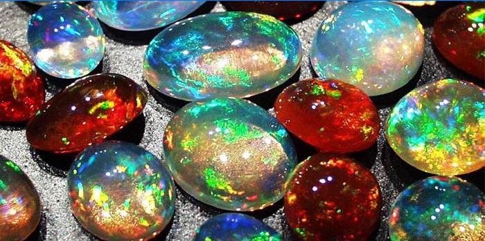 Rainbow opaler
