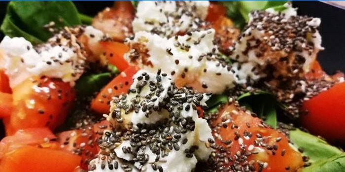 Grøntsagsalat med cottage cheese
