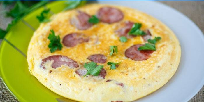 Omelet med pølse