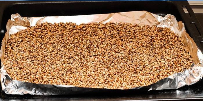 Korn på en bageplade