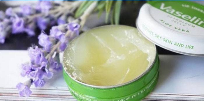 Vaseline i en krukke