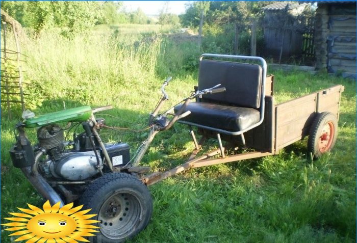 Hjemmelavet bagud-traktor