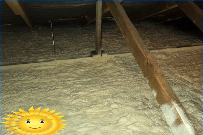 Isolering af loftet med polyurethanskum
