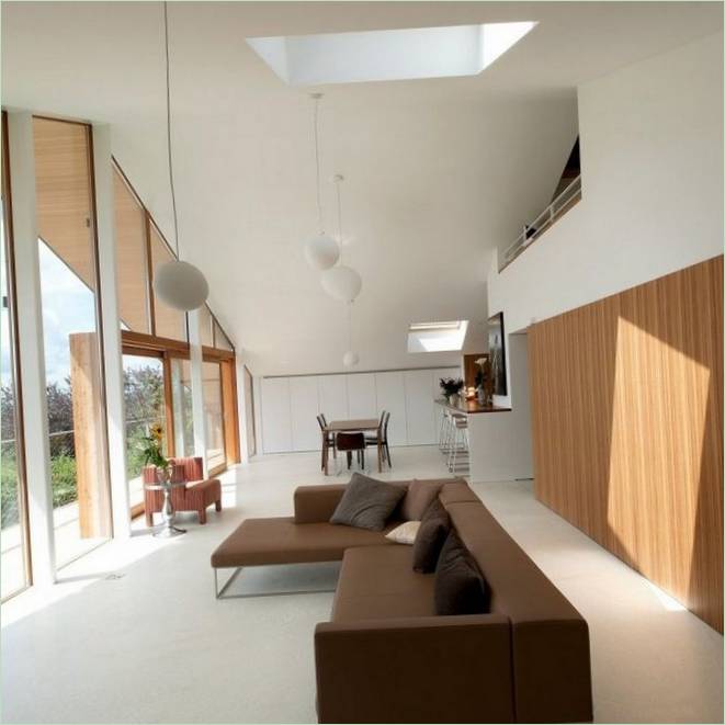 Stilfuldt modernistisk sommerhus