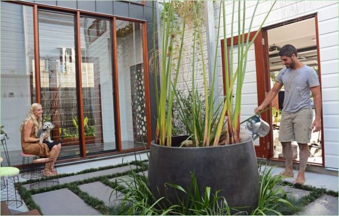 Indretning af et moderne sommerhus i Brisbane, Australien: Patio Moderne indretning af et moderne sommerhus i Brisbane, Australien: Patio