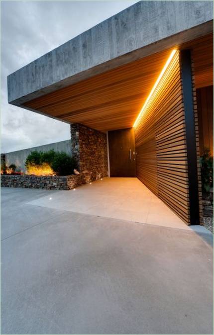 Hjem mellem bakkerne - Okura Landscape Project by Bossley, New Zealand