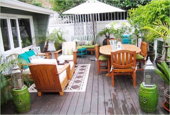 Terrasse i landsted