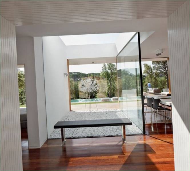 Elegant Villa Indigo design