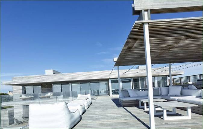 Posh villa ved havet: udendørs opholdsområde