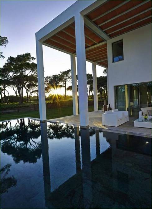 Villa og golfbane i Portugal af Blacam Meagher