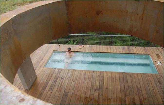 Swimmingpool på terrassen i Green House øko-huset i Den Dominikanske Republik