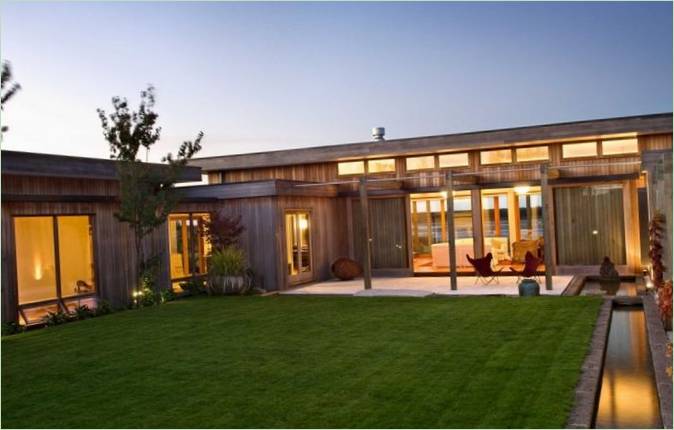 Artifact Manor - Evill House on te Bay fra Studio Pacific Architecture, New Zealand