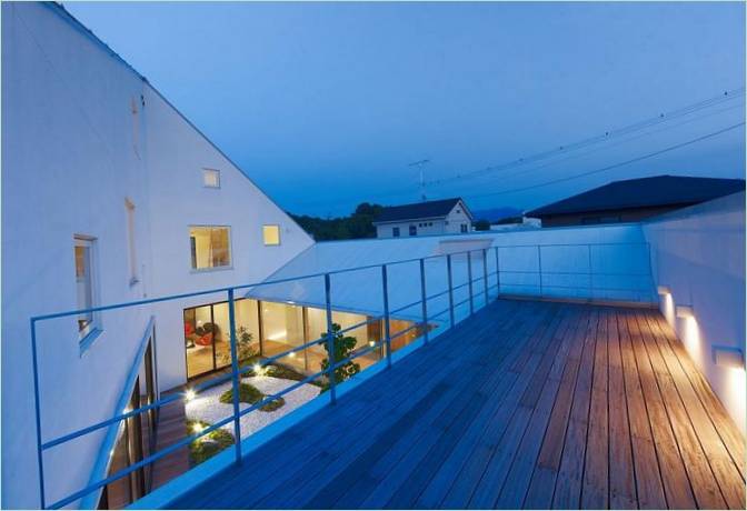 Aftenbelysning i en privat bolig
