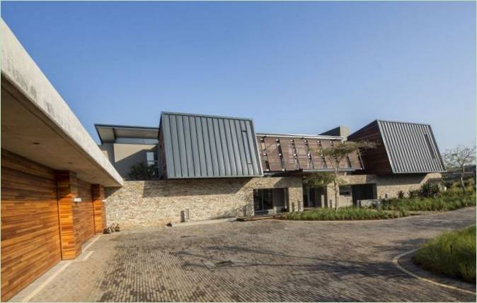 Futuristisk Simbithi Eco-Estate-husprojekt af Metropole Architects i Sydafrika
