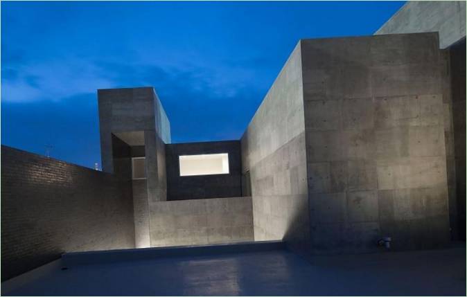 Facaden af Shiga House of Silence
