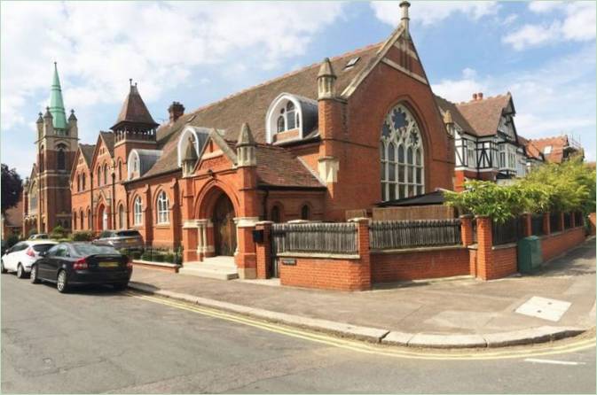 Det udvendige af Londons Church Conversion-lejligheder