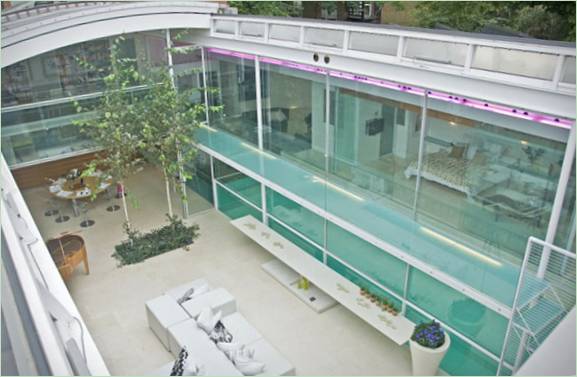 Utroligt hus i Hampstead Viilage af Penxton Locher, London, UK