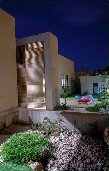 Kurland Residence om natten