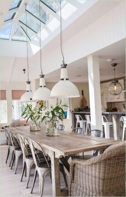 Sidlesham landhus spisebord i England