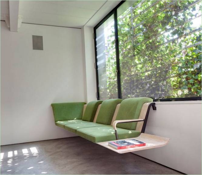Sovesofa ved vinduet