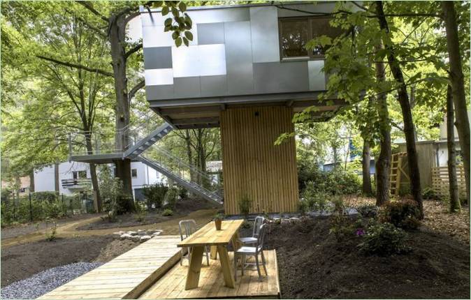 Idé til et lille sommerhus i skoven