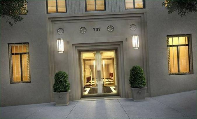 Hoveddør til 737 Park Avenue i New York