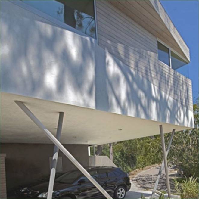 Garage i Deronda House i Los Angeles