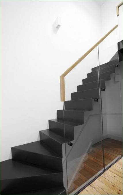 Trappen til det indre af House in Black, London
