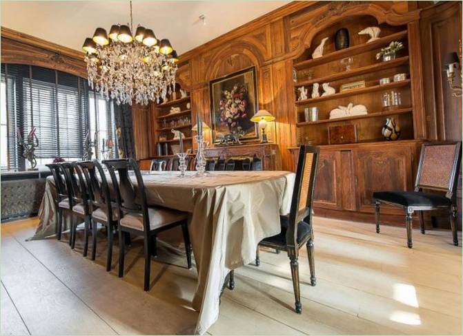 Det indre af spisestuen i det private hjem Lovely Property