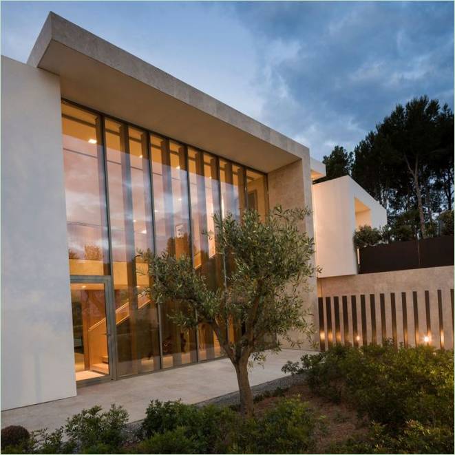 Aftenbelysning af det private hus Vivienda