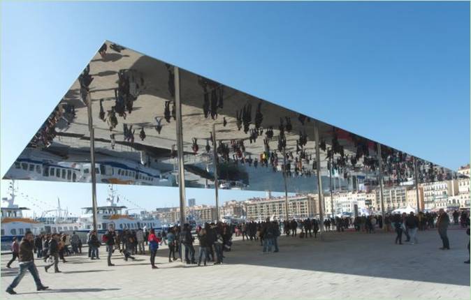 Genopbygning af den gamle havn, Port Vieux Pavilion