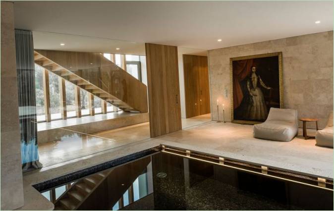 Indendørs pool på Vivienda