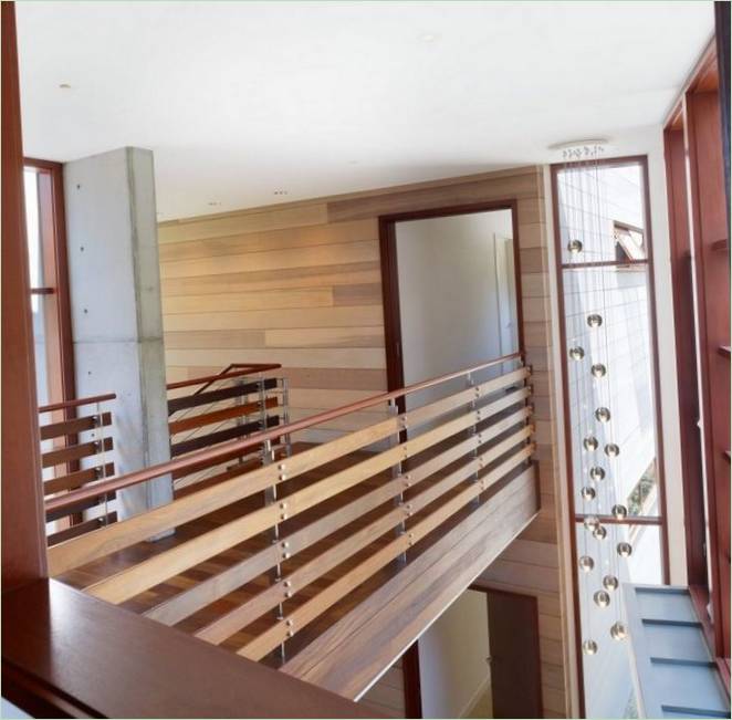 Design af et familiehus i Brentwood af Rockefeller Partners