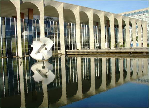 Et fantastisk palads fra Oscar Niemeyer