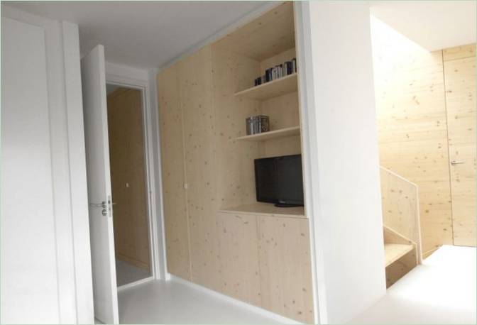 Indgangsparti i det minimalistiske hus 07 i Holland